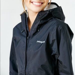 Patagonia Black Torrentshell Rain Jacket